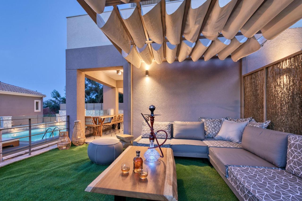 White Rock Villas Nikiana Extérieur photo